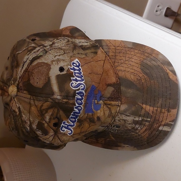 Kansas State Camouflage snap back Hat - Picture 1 of 5